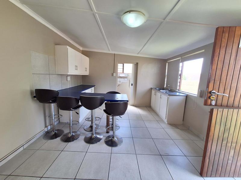 5 Bedroom Property for Sale in Dana Bay Western Cape